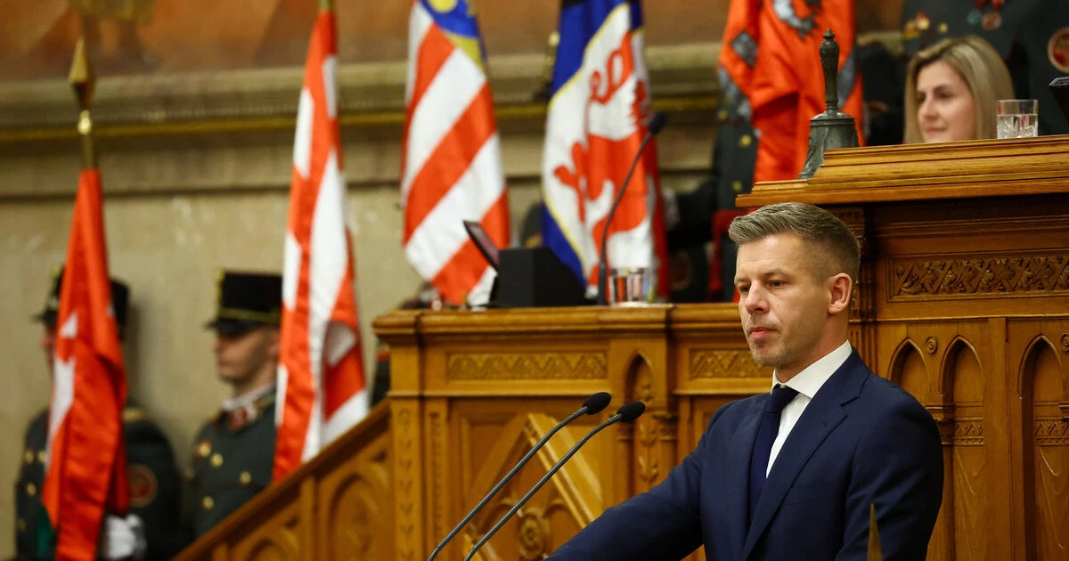 Унгарският парламент гласува за отстраняването на президента