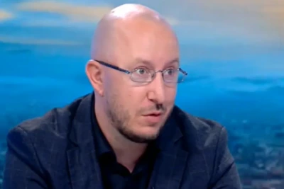 Кръстев, икономист: Бюджетите в левове ни вкараха в свръхдефицит, бюджетът в евро няма да ни изкара от него