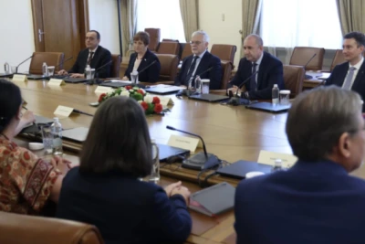Румен Радев: Със съвременна научна и изследователска инфраструктура ще насърчим реализацията на младите в България