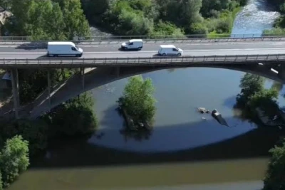 Започва проверка по случая със скачащите деца от 13-метров мост над Струма